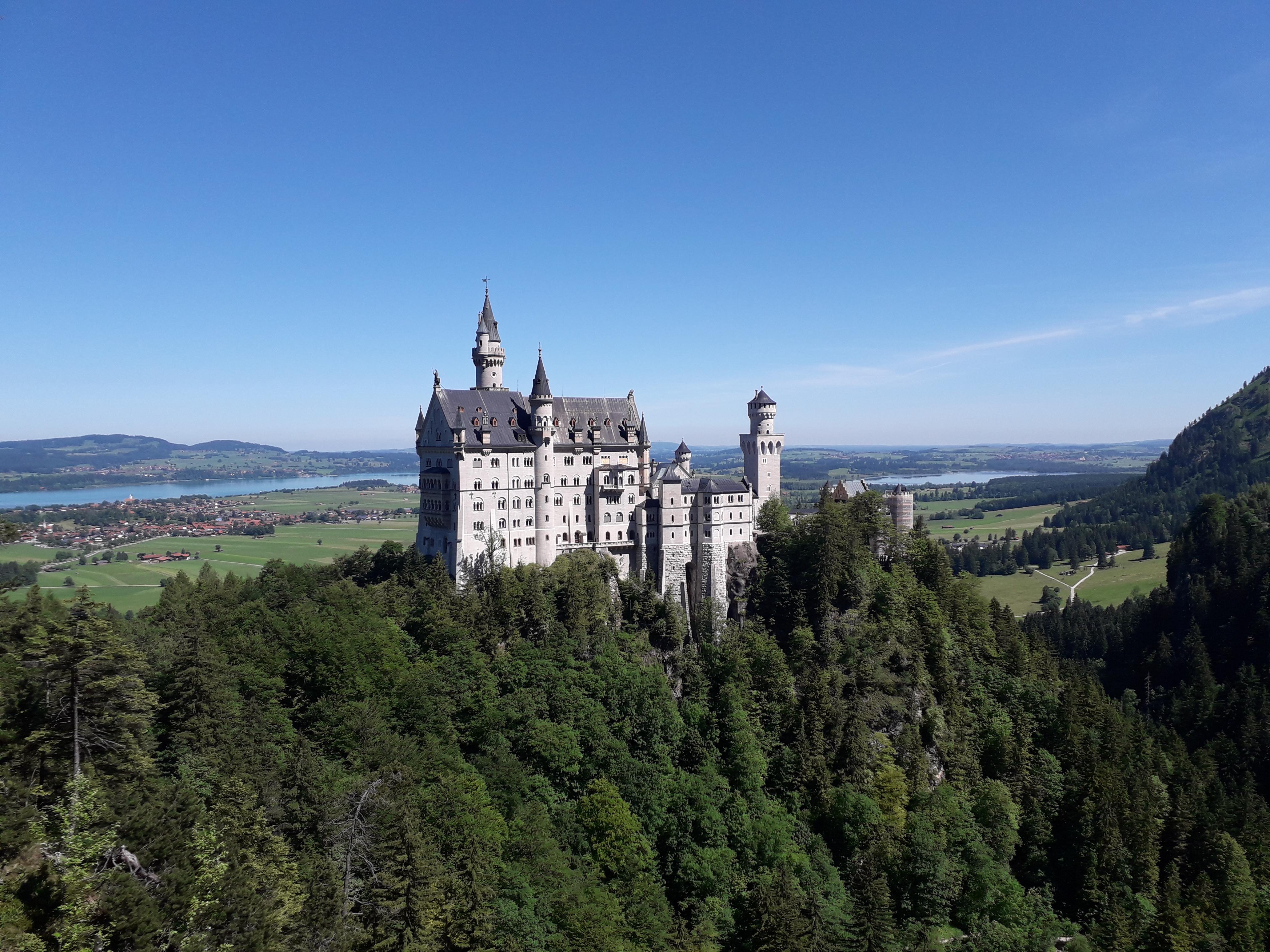 Fairytale Castle: Private Full-day Excursion to Neuschwanstein Palace