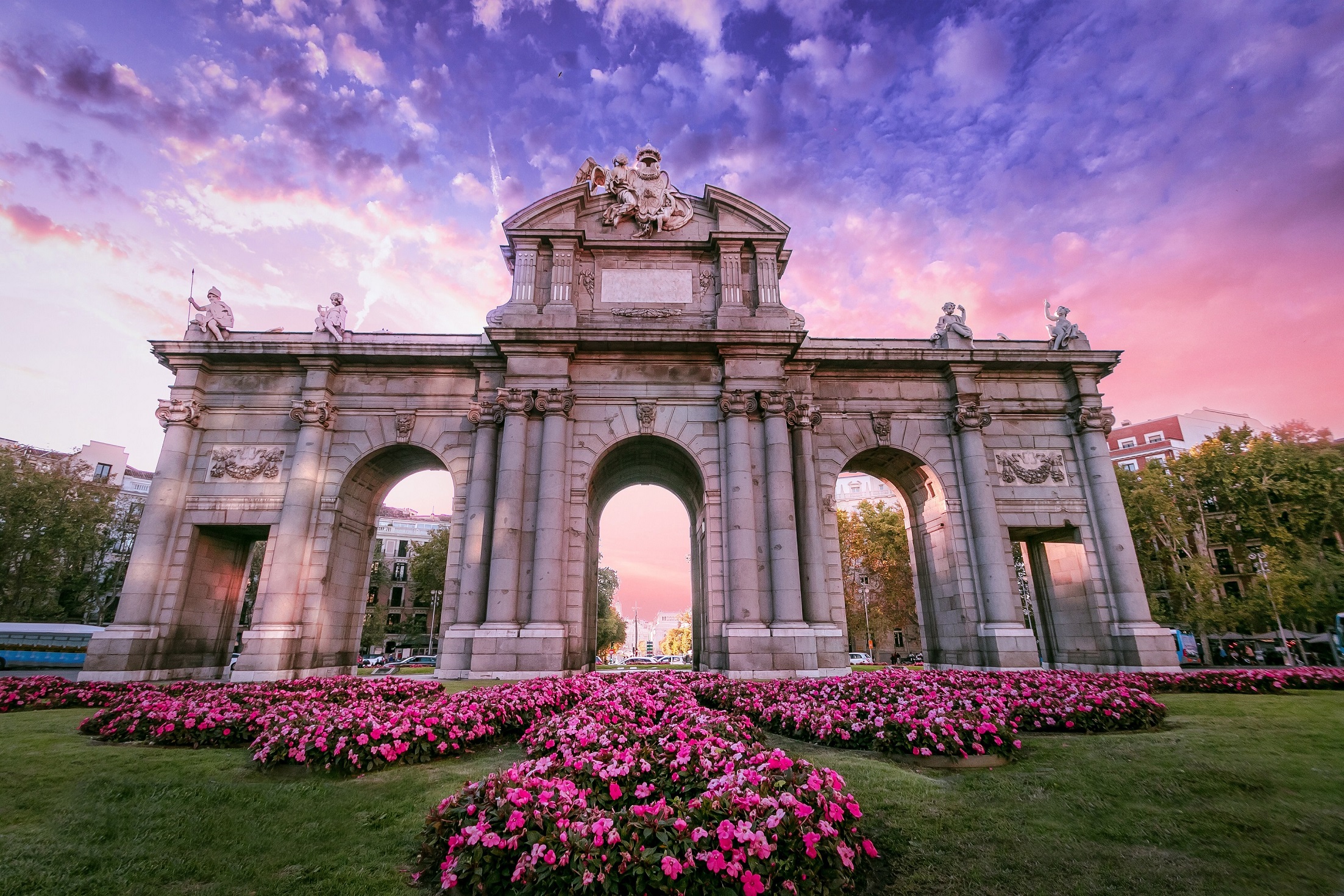 Bourbon Madrid: Discover the city's most scenic spots - Private Live Virtual Experience