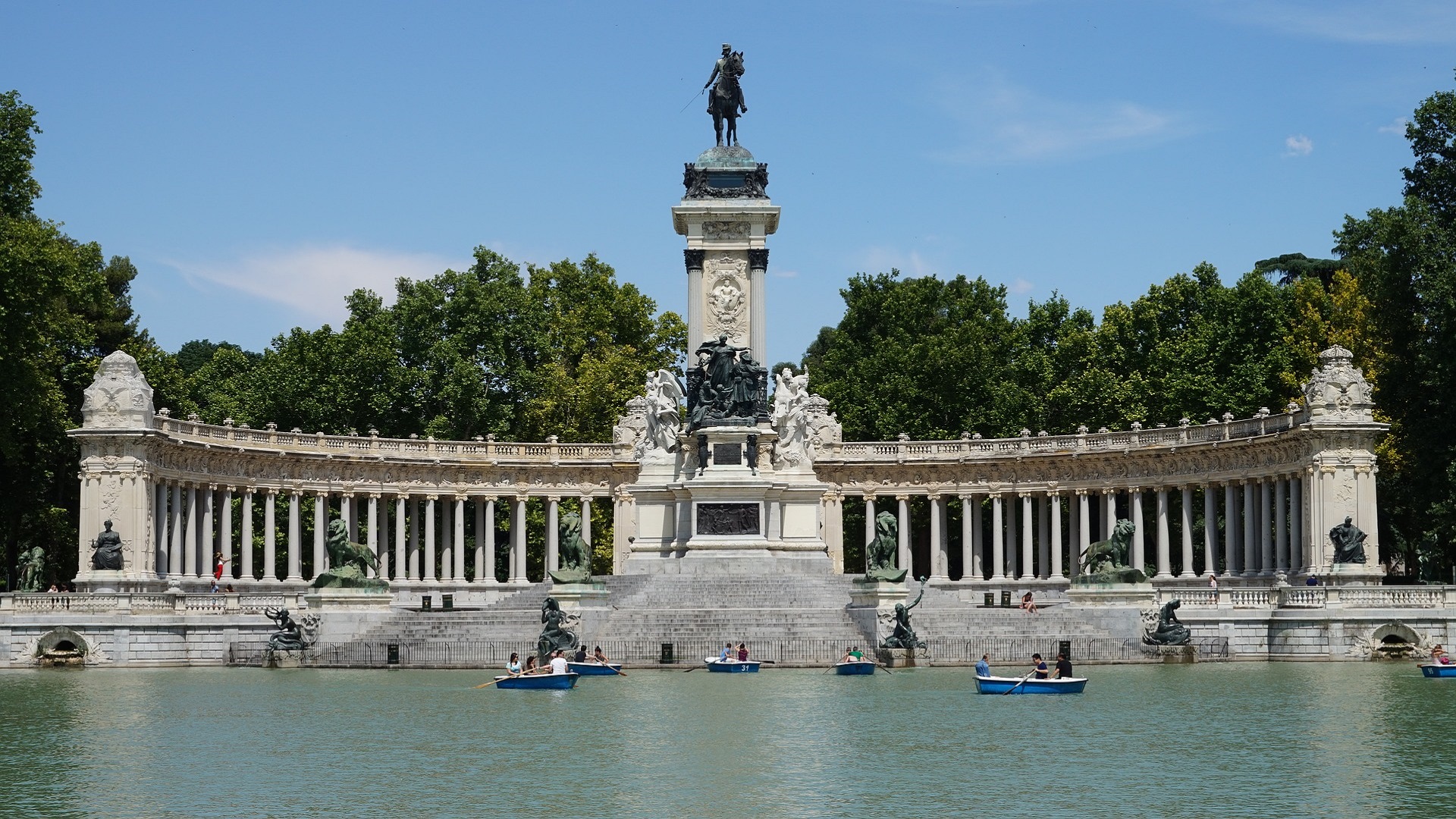 Madrid's Retiro Park - Private Live Virtual Experience